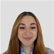 Soy profesora de apoyo escolar de primaria y de 1º y 2º de la ESO. Amplió conocimiento y adaptabilidad a todas las necesidades